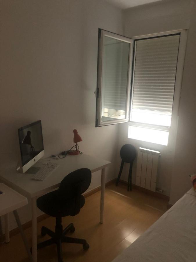 Apartamento Piso En El Casco Historico, Aparcamiento Gratuito Zaragoza Exterior foto